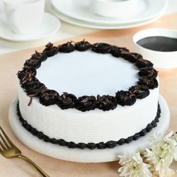 Black Forest Harmony Half Kg Cake