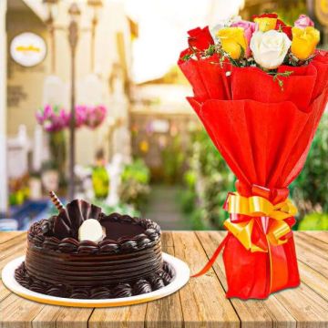 Eggless Chocolate Truffle Cake Half Kg with 6 Mix Roses