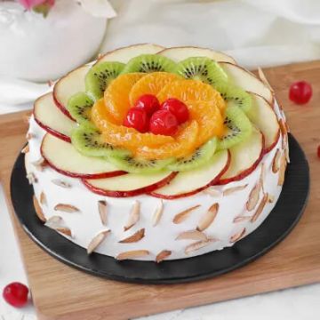 Fresh Fruit Almond Cake Half Kg