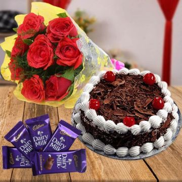 Half Kg Black Forest Cake with 6 Red Roses Bunch and 5 Chocolates