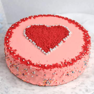 Sparkling Velvety Cake Half Kgs