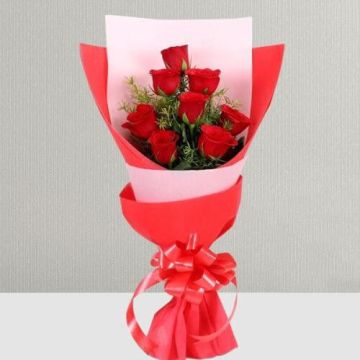 6 Charming Fantasy Red Roses Bunch