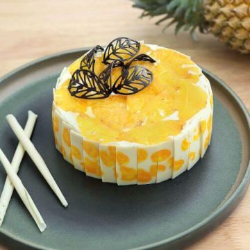 Delicious Pineapple Mousse Cake 1 Kg