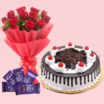 Half Kg Black Forest Cake-6 Red Roses Bunch-5 Chocolates