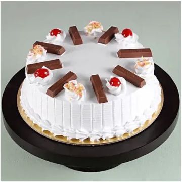 Eggless Kitkat Vanilla Cake Half Kg