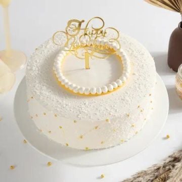 Lovely New Year Vanilla Cream Cake