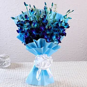 Mesmerising 6 Blue Orchids Bouquet