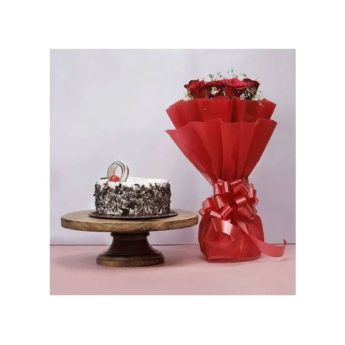 Eggless Classic Black Forest Cake Half Kgs with 6 Red Roses Bunch