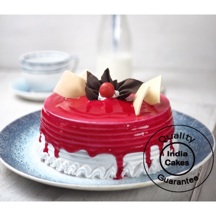 Half Kg Strawberry Cake - Premium Bakery